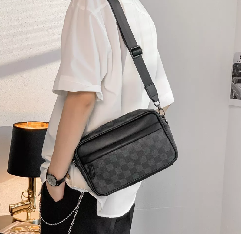 Foto 5 | Bandolera Xtellar Para Hombre Bolso Crossbody Cuadros Negro
