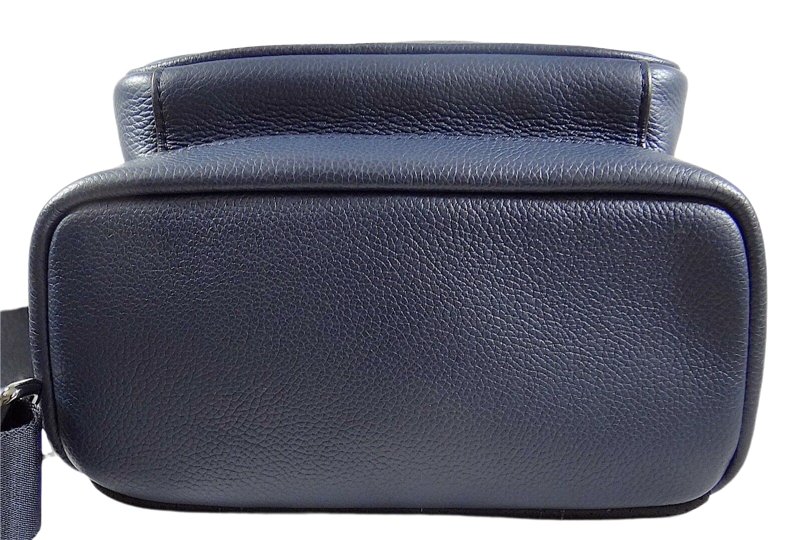Foto 5 pulgar | Mochila Michael Kors Cooper Commuter Sling Pack De Piel - Venta Internacional.