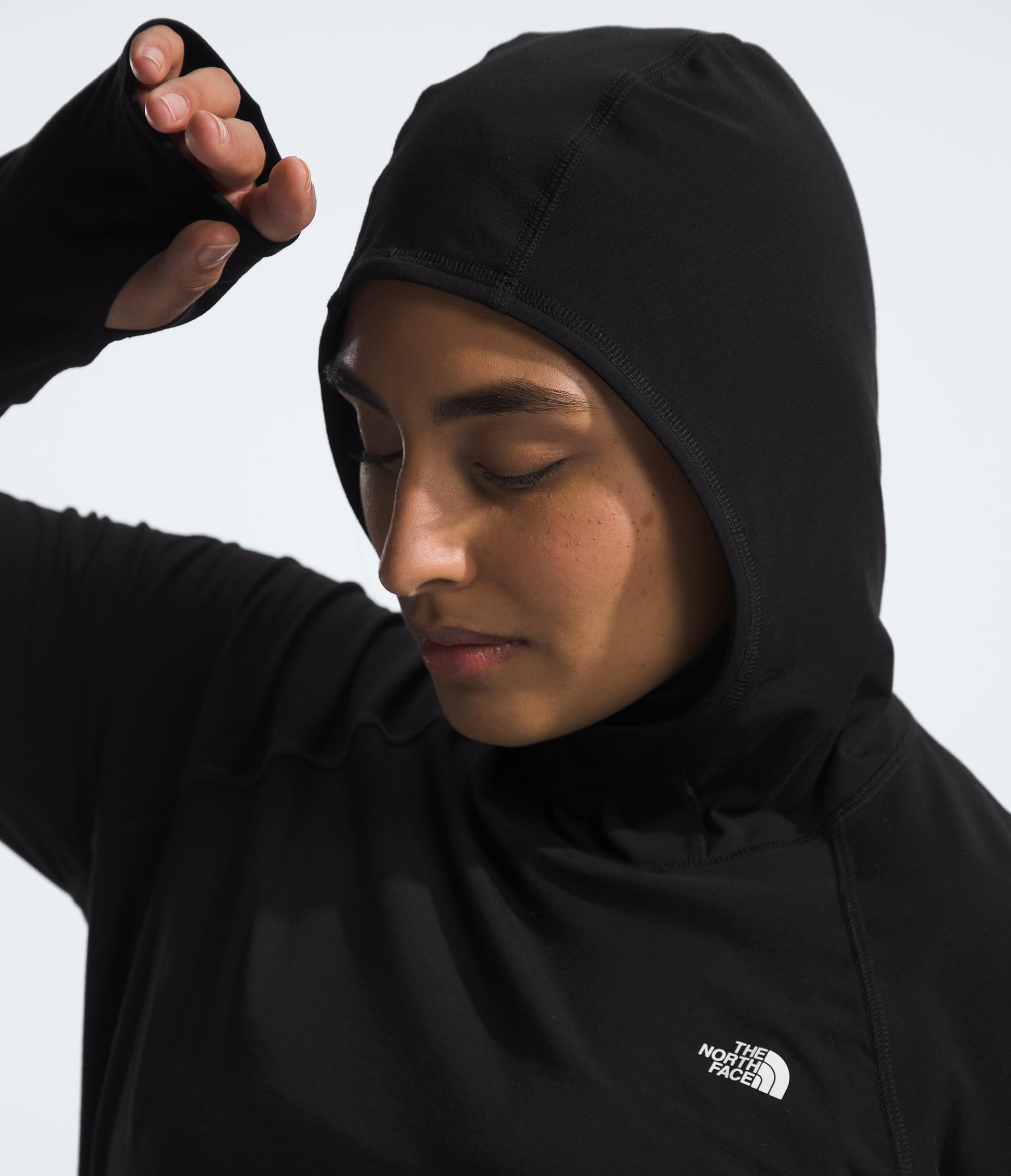 Foto 5 | Sudadera Con Capucha The North Face Adventure Sun Para Mujer Tnf Negra, Talla S - Venta Internacional.