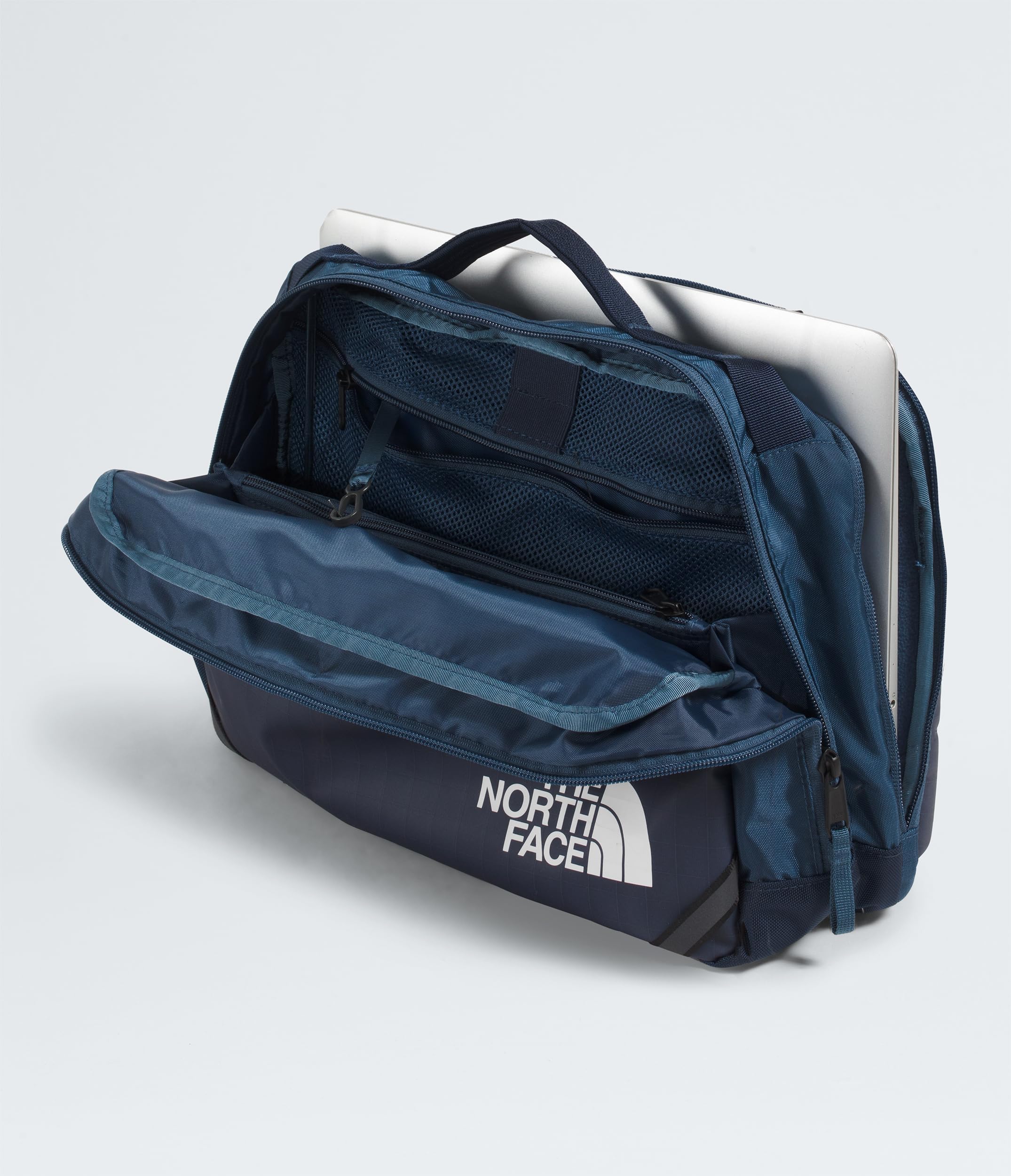 Foto 3 pulgar | Bandolera The North Face Base Camp Voyager, Azul Oscuro Y Azul Marino - Venta Internacional.