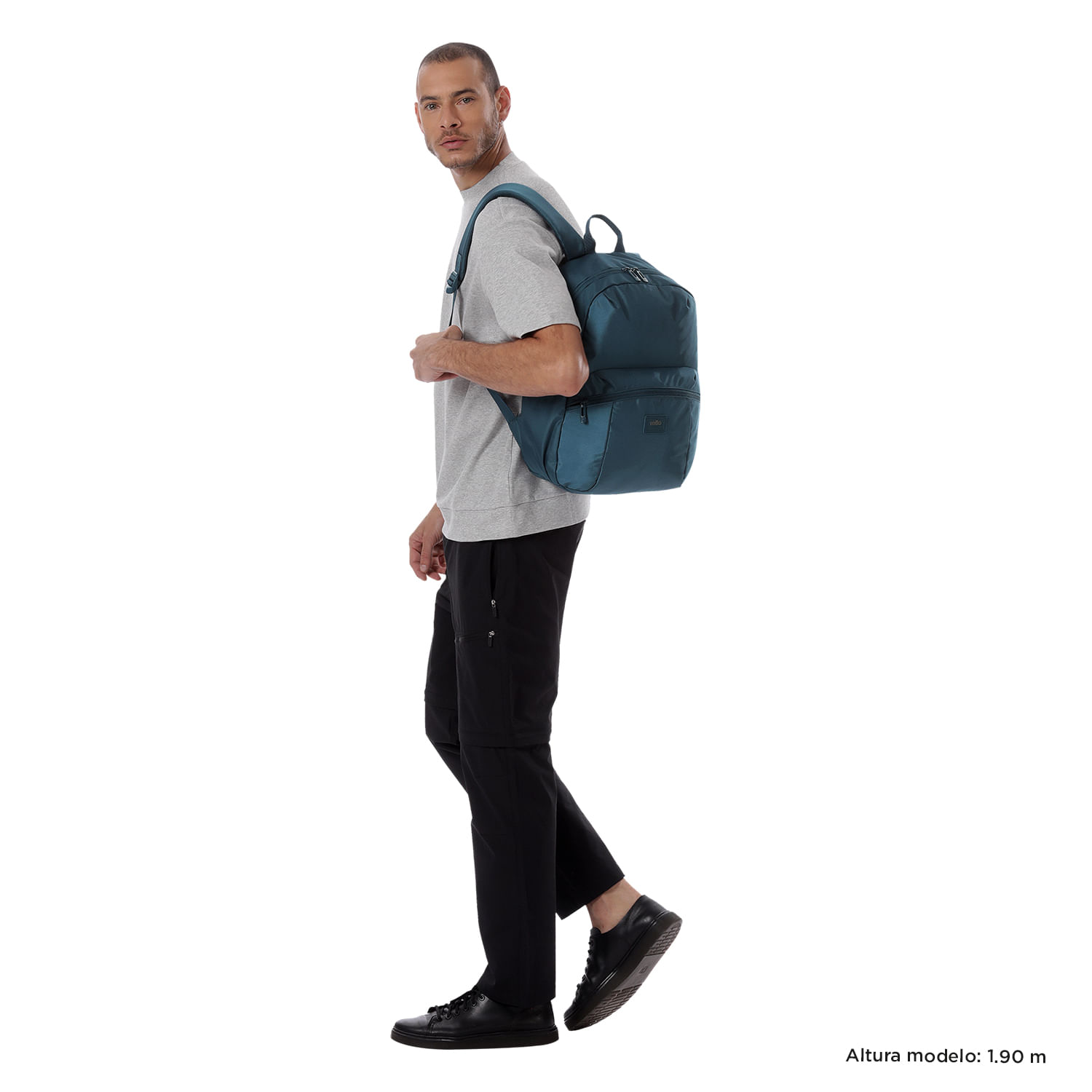 Foto 3 pulgar | Mochila Mediana Porta Laptop 14 | 15 L Trik M