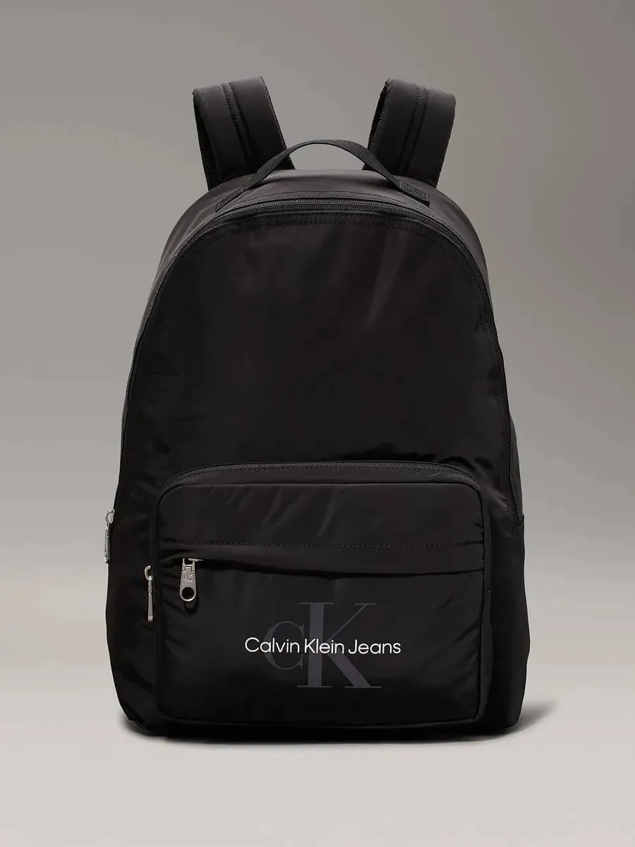 Foto 2 pulgar | Mochila Backpack Calvin Klein Jeans Color Negro Uso Diario Nuevo Y Original