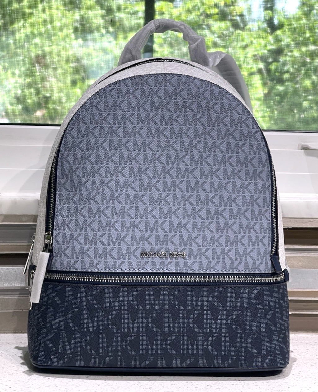 Foto 5 pulgar | Mochila Michael Kors Rhea Medium Zip Admiral Azul/blanco - Venta Internacional.
