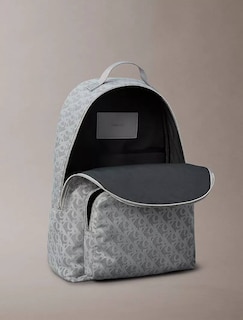 Foto 3 | Mochila Calvin Klein Jacquard Monograma Sp4060 Gris Escolar Unisex - Original