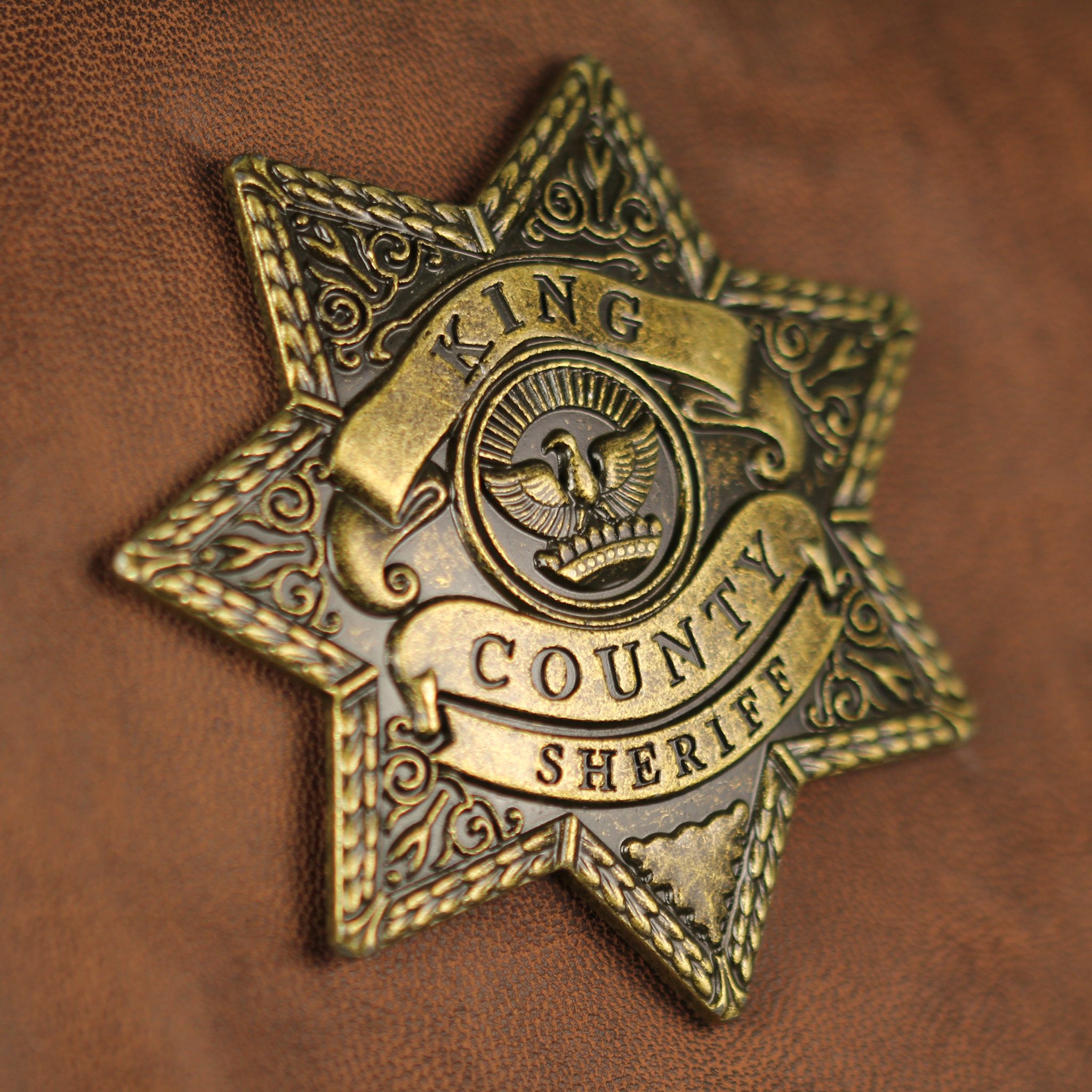 Foto 4 pulgar | Mochila The Coop Walking Dead Rick's Sheriff Brown - Venta Internacional.