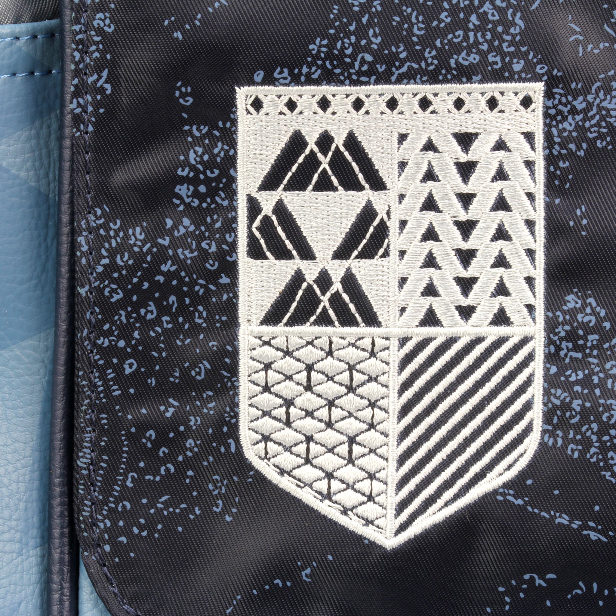 Foto 4 pulgar | Bandolera De Nailon Con El Escudo De Destiny Guardian De The Coop  10 X 14 5 X 3 Cm - Venta Internacional.
