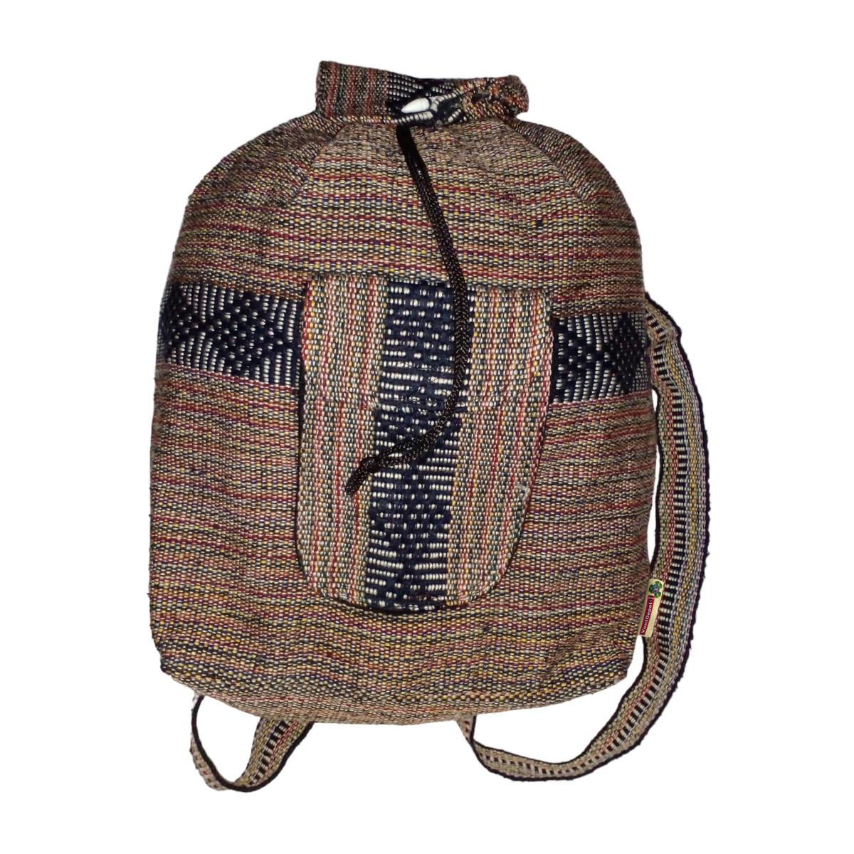 Foto 2 pulgar | Mochila De Hilo Hecha Por Mexicanos Artcraftmx  Mxxar-001  1 Pza  Multicolor/negro  Hechas A Mano