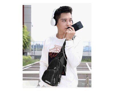 Foto 4 | Mochila Cruzada Bluelander Usb para Power Bank Cuero Sintético Impermeable Ligero para Hombre