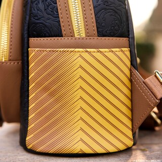 Foto 5 | Mochila Loungefly House of The Dragon Crown de Cuero Vegano - Venta Internacional