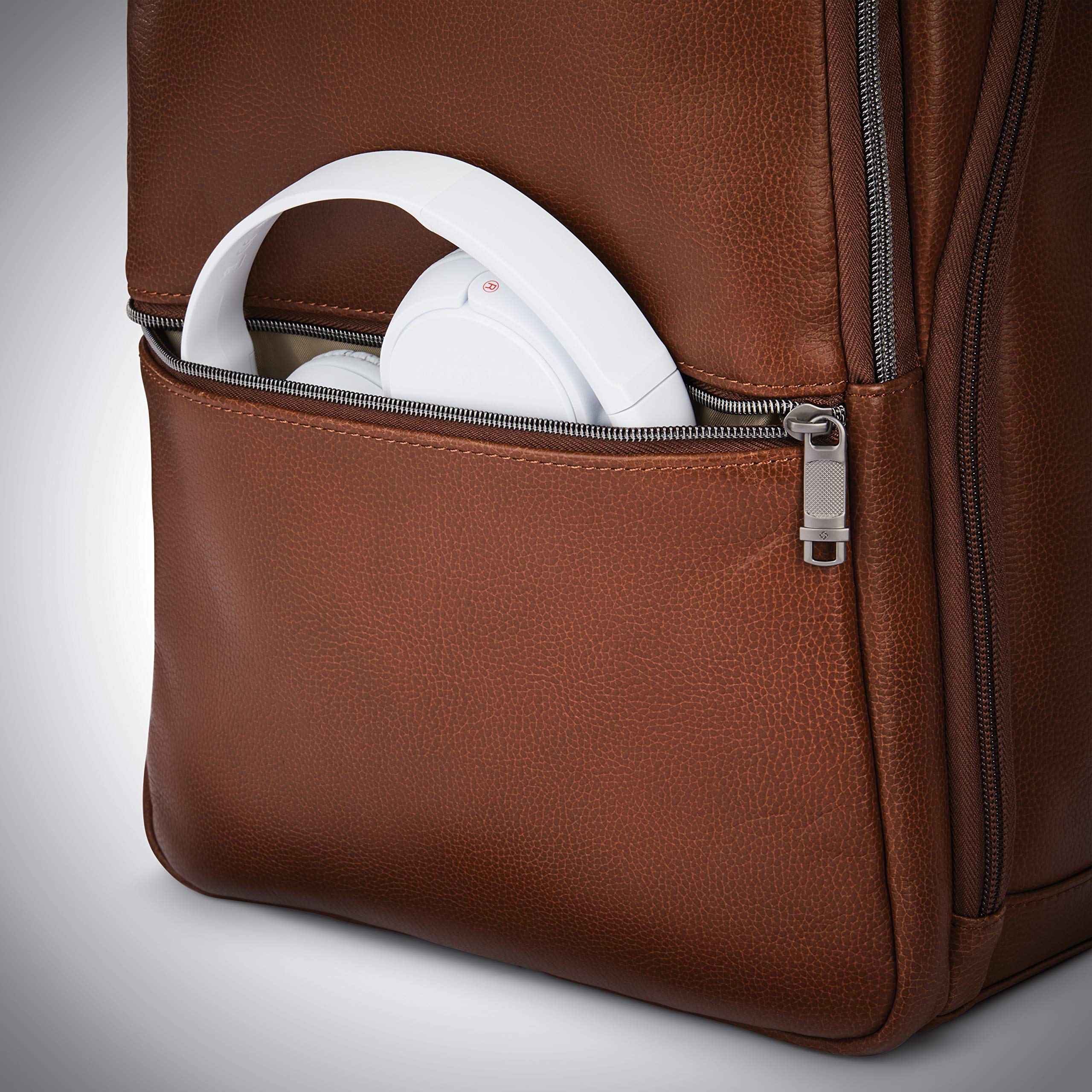 Foto 4 | Mochila Samsonite Classic Leather Slim Cognac 21.2 L - Venta Internacional