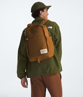 Foto 5 | Mochila The North Face Berkeley Daypack Timber Tan/tnf Black - Venta Internacional