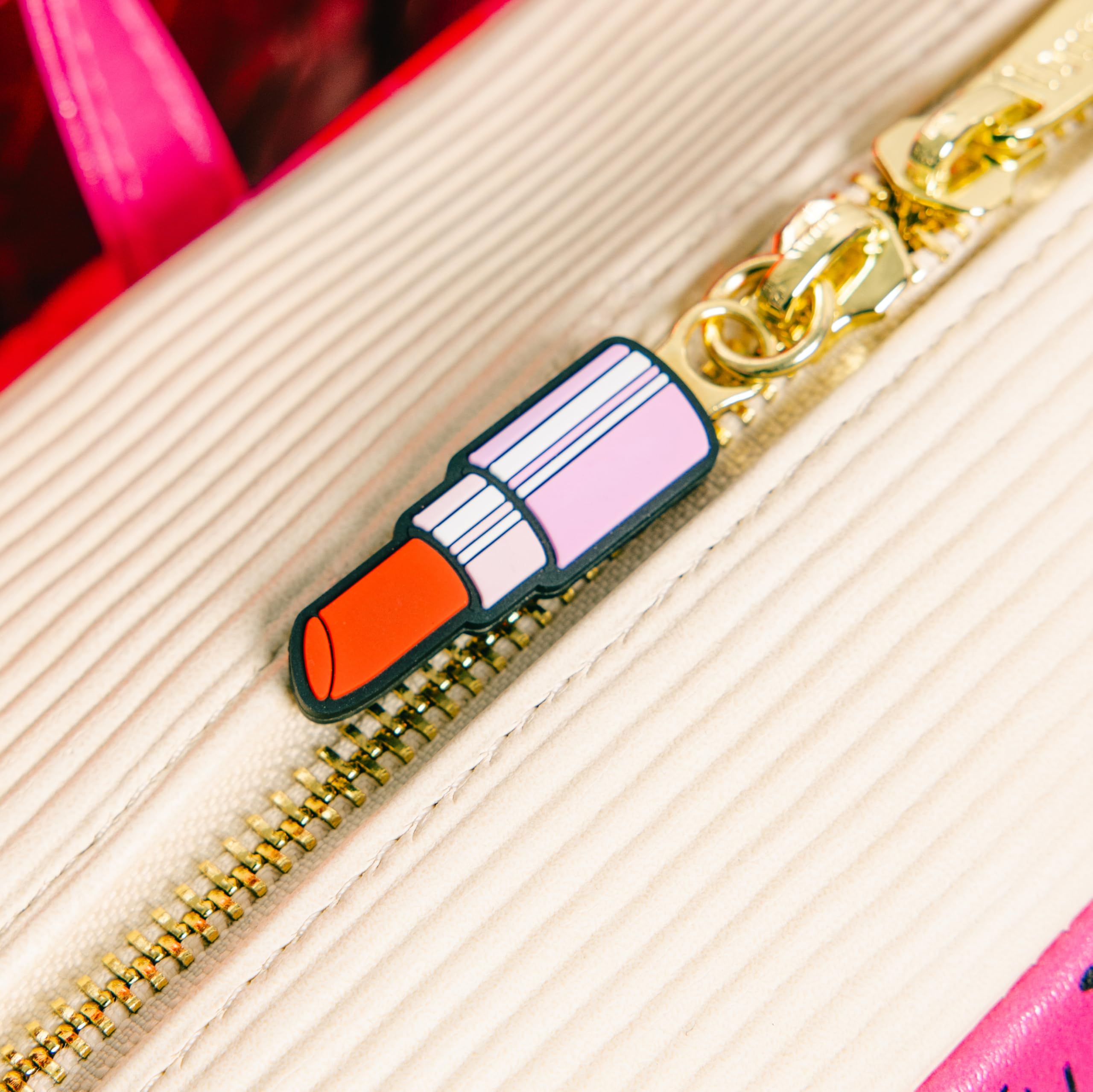 Foto 5 pulgar | Minimochila Loungefly Paramount Mean Girls Burn Book - Venta Internacional.