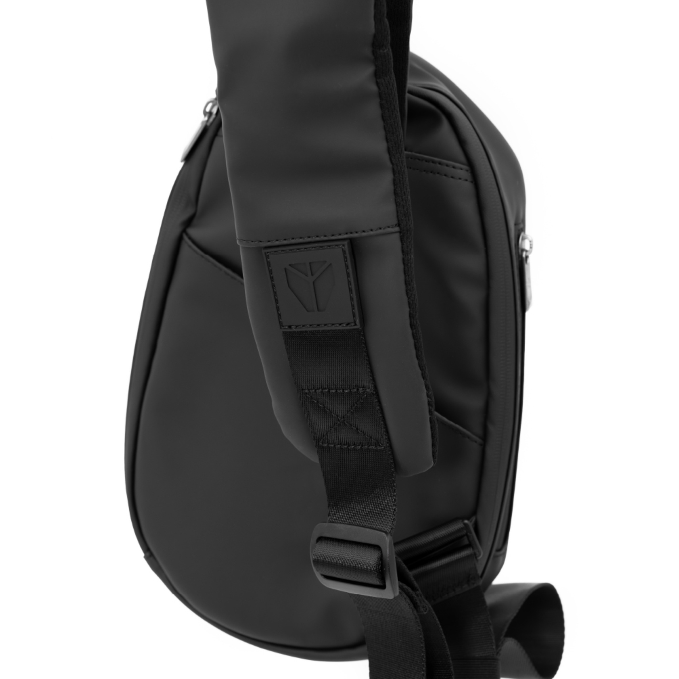 Foto 2 | Mochila Cruzada Inok A-05, Antirrobo, Impermeable Y Ligera Para Hombre Y Mujer, Color Negro Con Carcasa Dura De 2.5 L