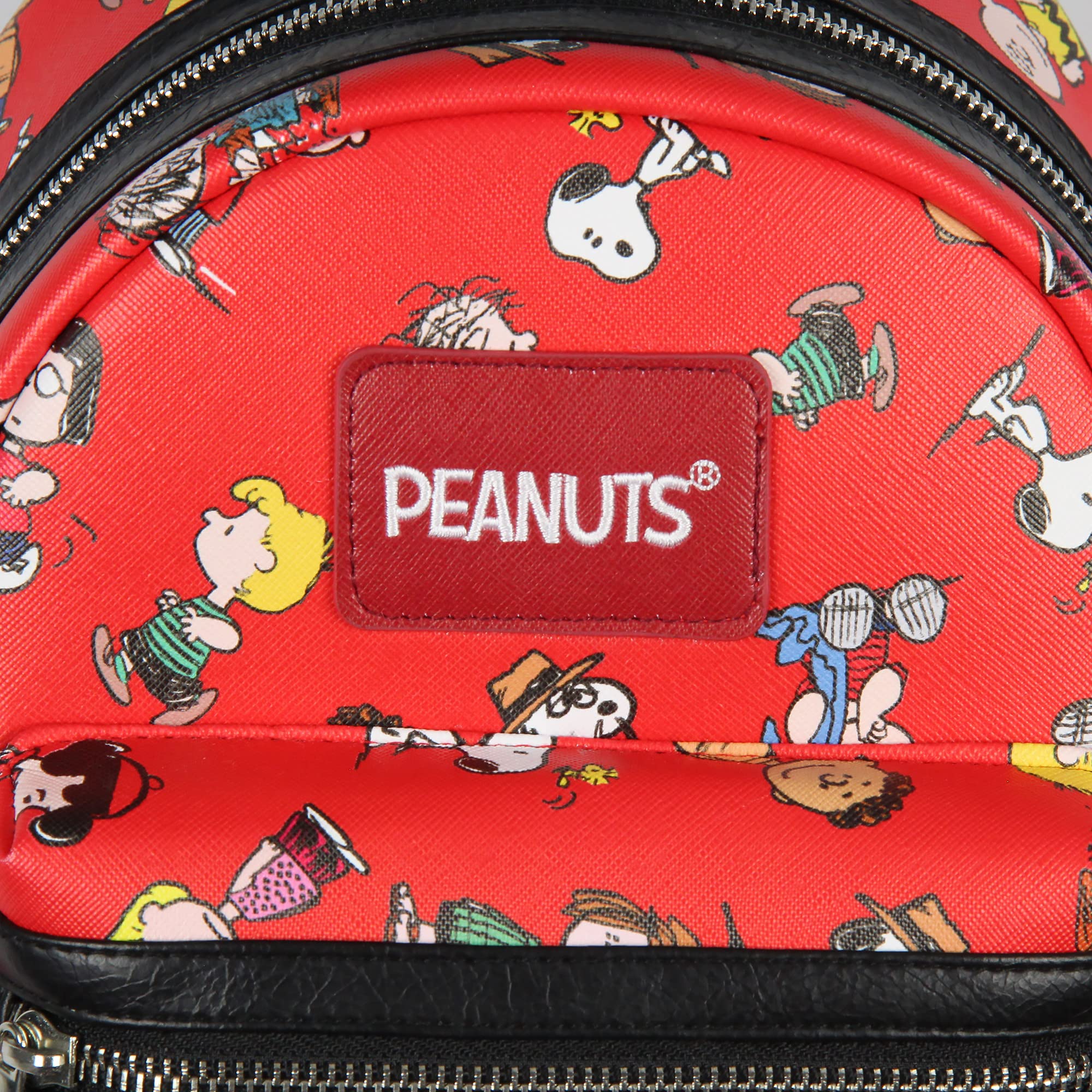 Foto 6 pulgar | Mochila Pequeña Intimo Peanuts Snoopy Charlie Brown Linus Lucy - Venta Internacional.