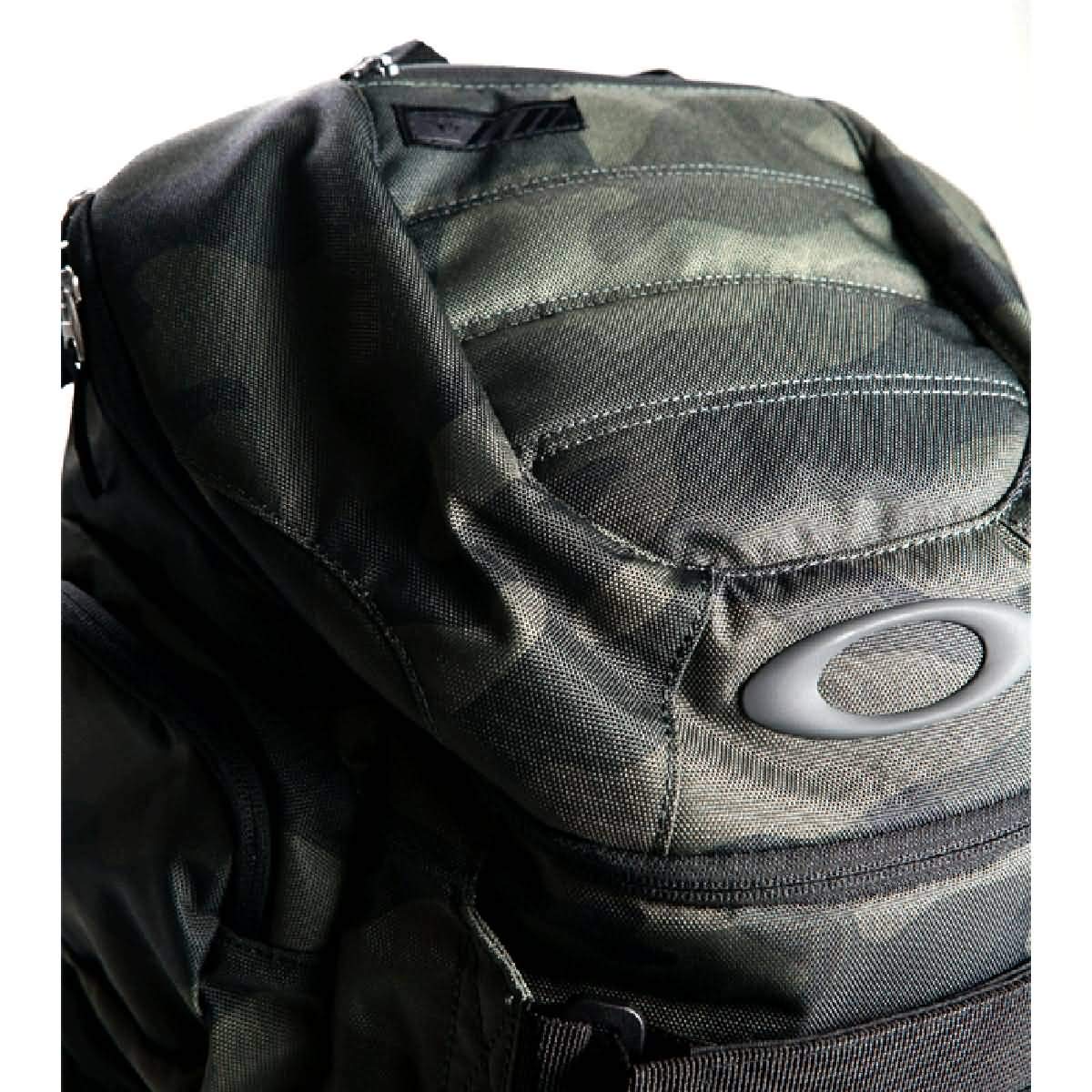 Foto 4 pulgar | Mochila Oakley Enduro 2.0 30l Core Camo Polyester Para Hombre - Venta Internacional.