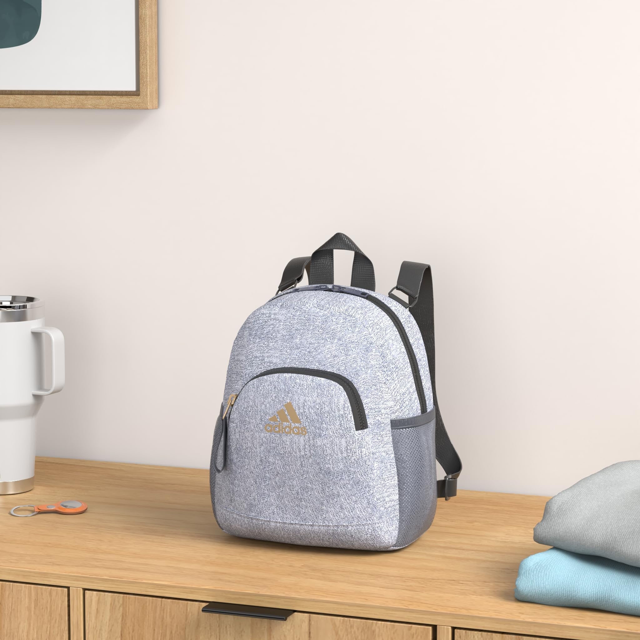 Foto 3 pulgar | Mochila Adidas Linear Mini Small Travel Bag Gris - Venta Internacional.
