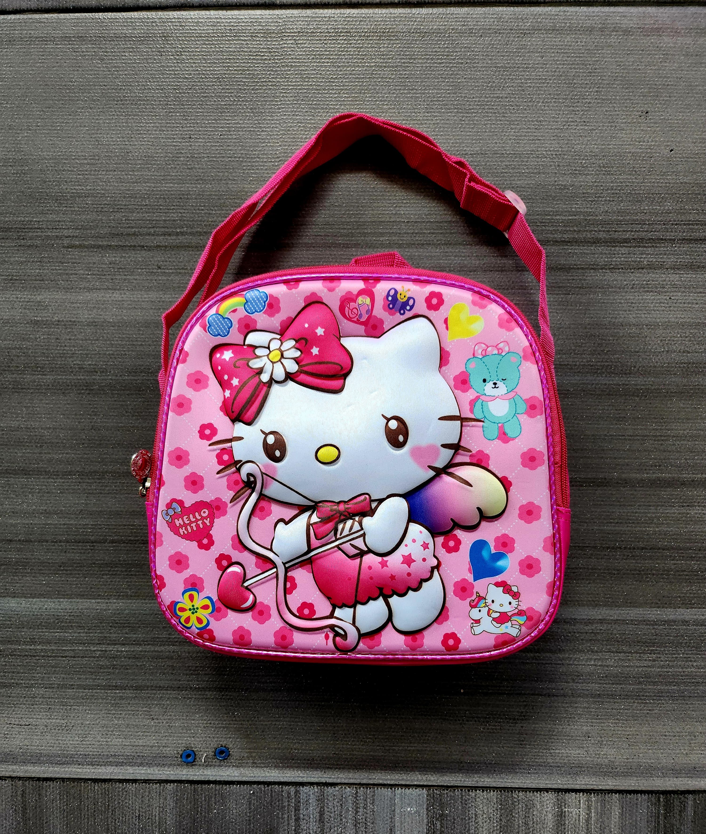 Foto 4 pulgar | Mochila Escolar Con Luz Led Incluye Lonchera Y Lapicera Con Diseño De Hello Kitty