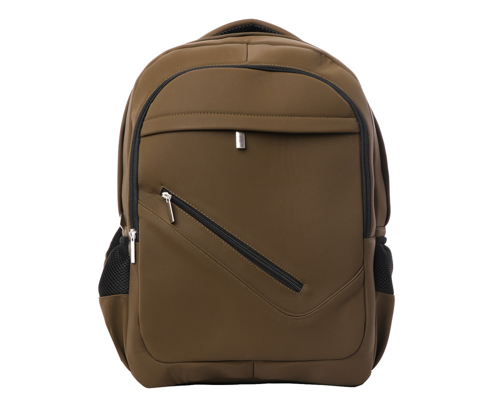 Mochila Casual  Fana Izzy F-3179 color Verde