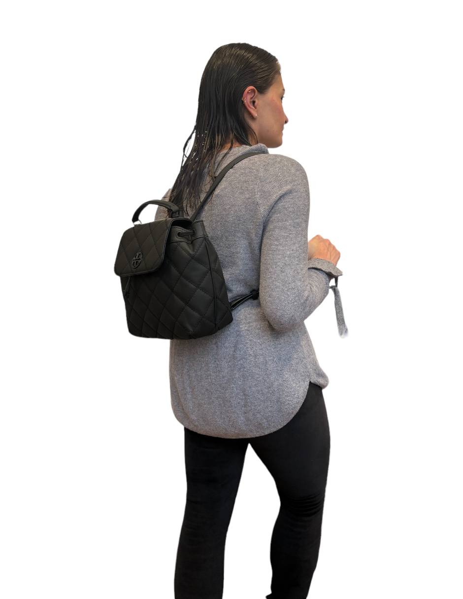 Foto 7 pulgar | Mochila Mini Tory Burch Negro Mate