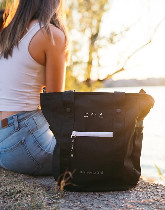 Foto 2 | Mochila Sherpani Negra de Nailon con Monedero para Mujer se Adapta a Portátiles de 15 Pulgadas