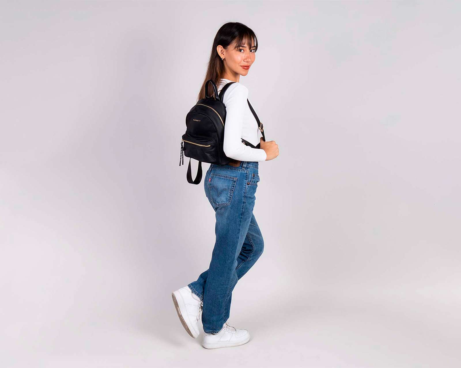 Foto 8 | Mochila de Dama Backpack Gorett Negra Jeykey Mediana