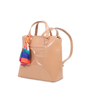 Foto 2 | Mochila Charol Con Mascada Color Camel Cloe