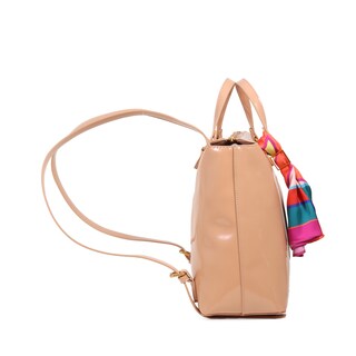 Foto 5 | Mochila Charol Con Mascada Color Camel Cloe