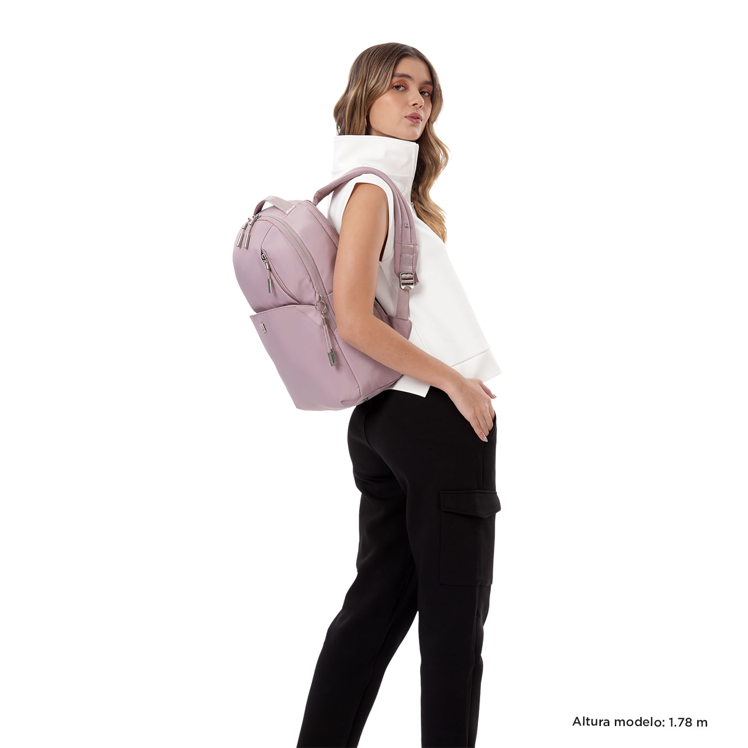 Foto 3 pulgar | Mochila Mediana Porta Laptop 16 | 14 L Roxanne