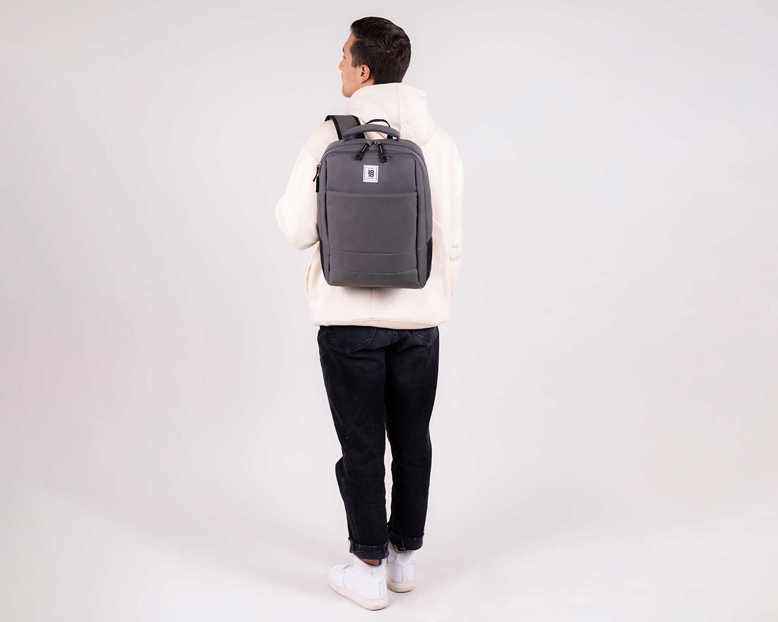 Foto 9 pulgar | Mochila Grande 1818 Unisex Wynn Gris Con Porta Laptop De Hasta 15''.