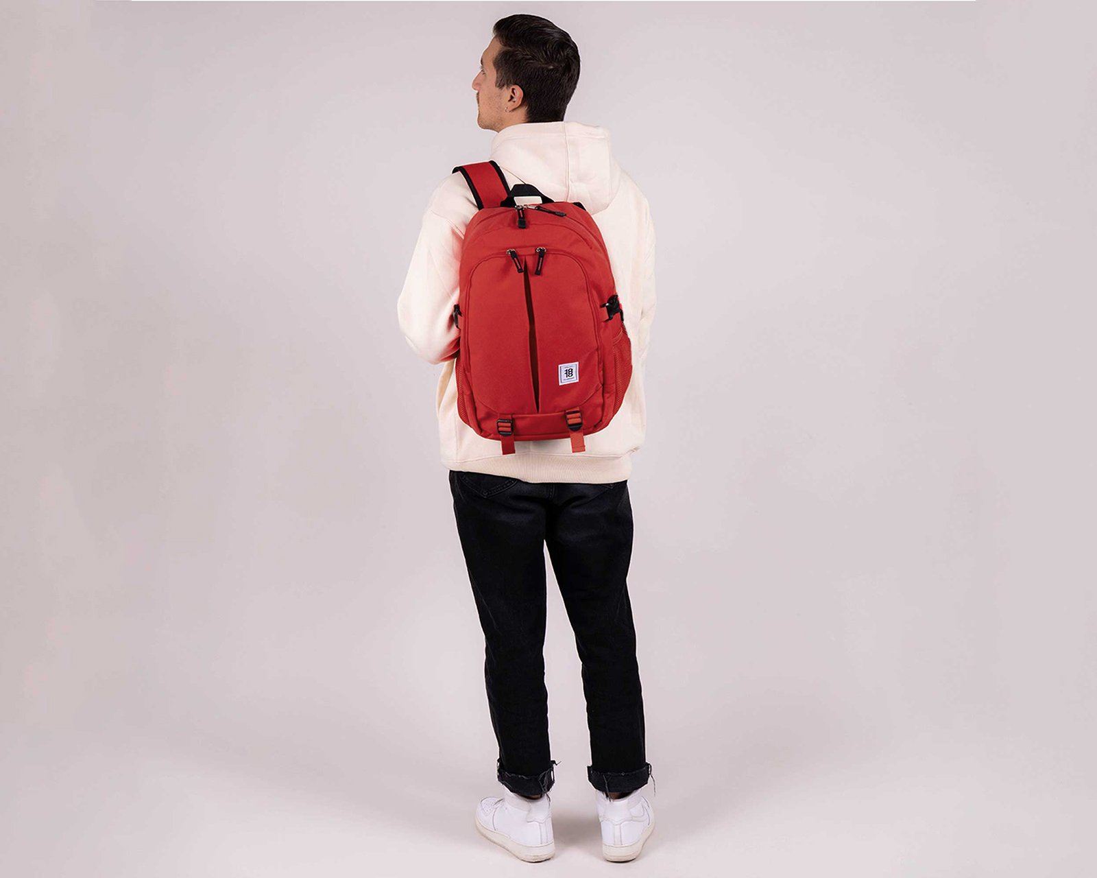 Foto 8 | Mochila Grande 1818 Unisex Wynn Rojo