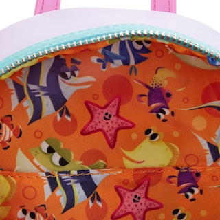 Foto 3 | Mochila Loungefly Pixar Moments Finding Nemo Darla Mini - Venta Internacional.