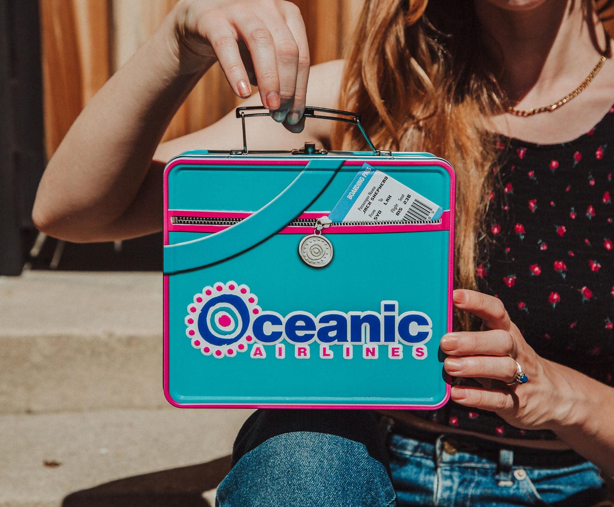 Foto 4 | Lonchera Toynk Lost Oceanic Airlines Lata Metálica - Venta Internacional