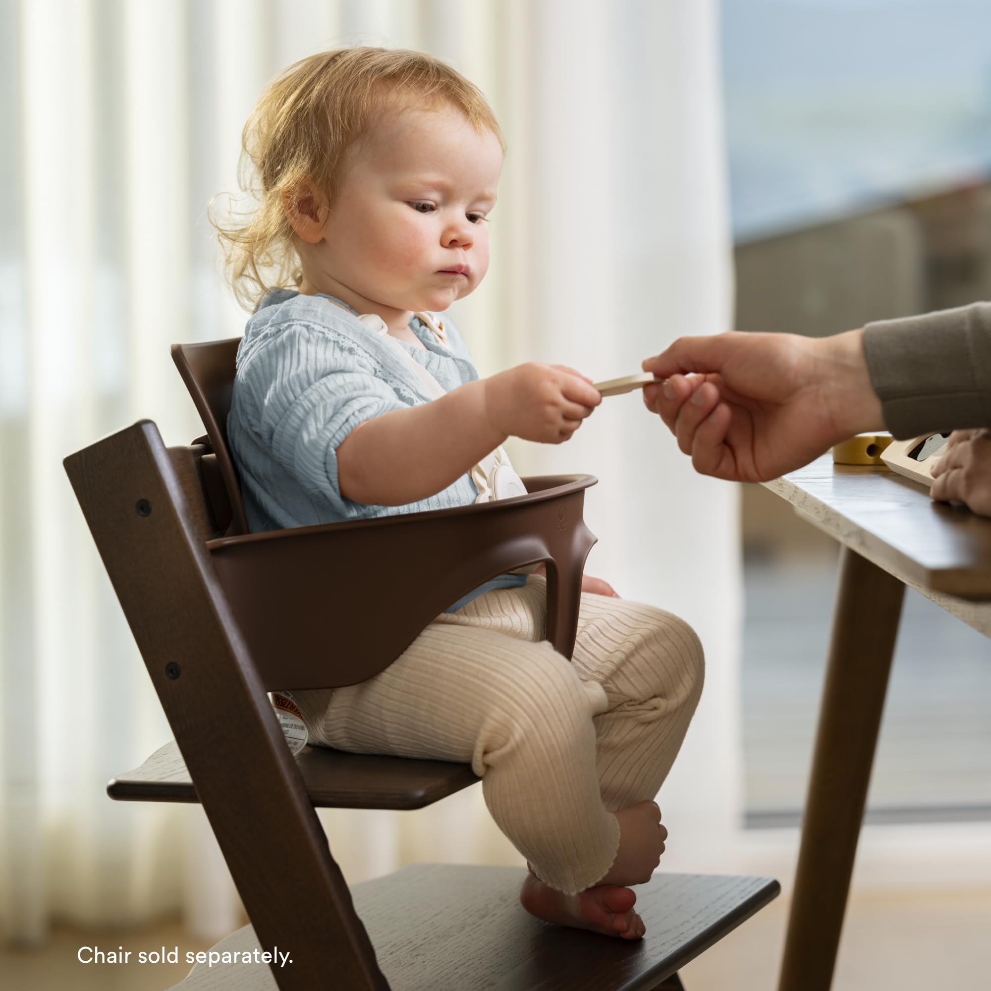 Foto 4 pulgar | Set De 2 Sillas Altas Stokke Tripp Trapp Para Bebés  Color Marrón Cálido  Con Arnés - Venta Internacional.