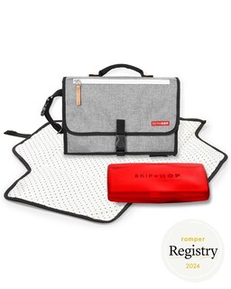 Foto 2 | Cambiador Portátil Para Bebés Skip Hop Pronto Grey Melange - Venta Internacional.