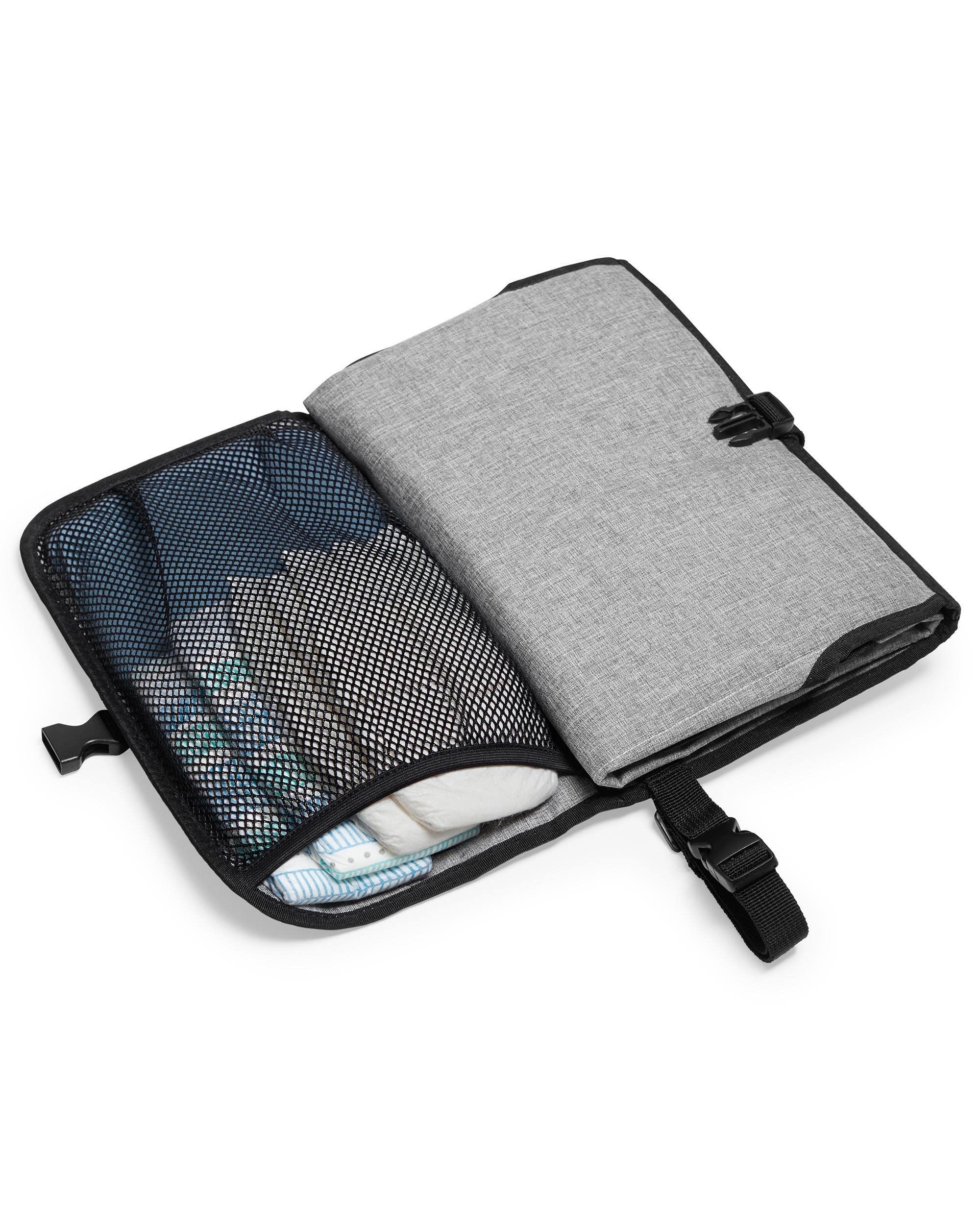 Foto 7 | Cambiador Portátil Para Bebés Skip Hop Pronto Grey Melange - Venta Internacional.