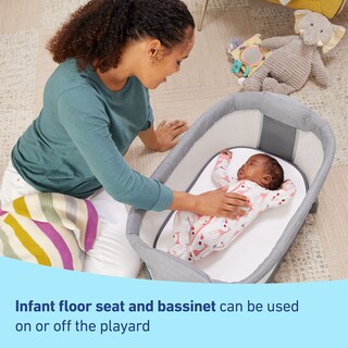 Foto 4 | Playard Graco Pack 'n Play Sit 'n Grow Con Capazo Y Cambiador - Venta Internacional.