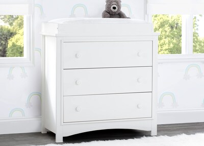 Foto 2 | Cómoda Delta Children Perry De 3 Cajones Con Cambiador, Color Blanco - Venta Internacional.