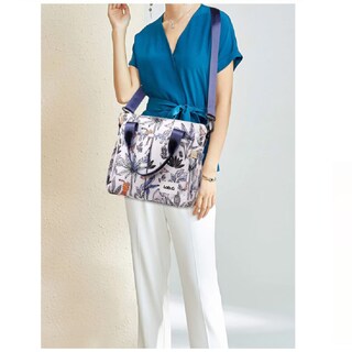 Foto 3 | Mochila Pañalera Impermeable de Viaje Azul Hojas Blanco para Bebé