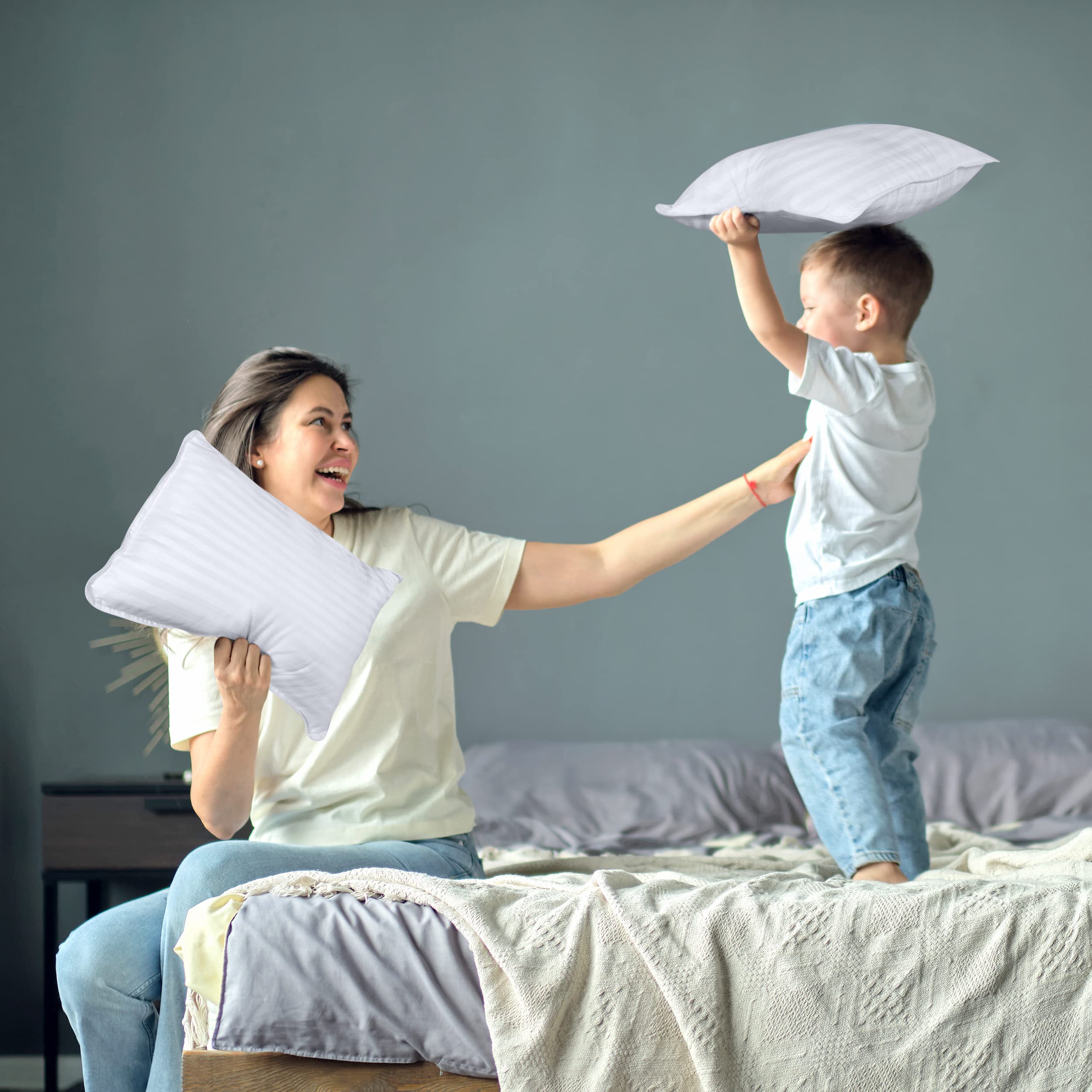 Foto 6 | Paquete De 2 Camas Pillow Utopia Para Niños Pequeños, 30 X 50 Cm, Color Blanco - Venta Internacional.
