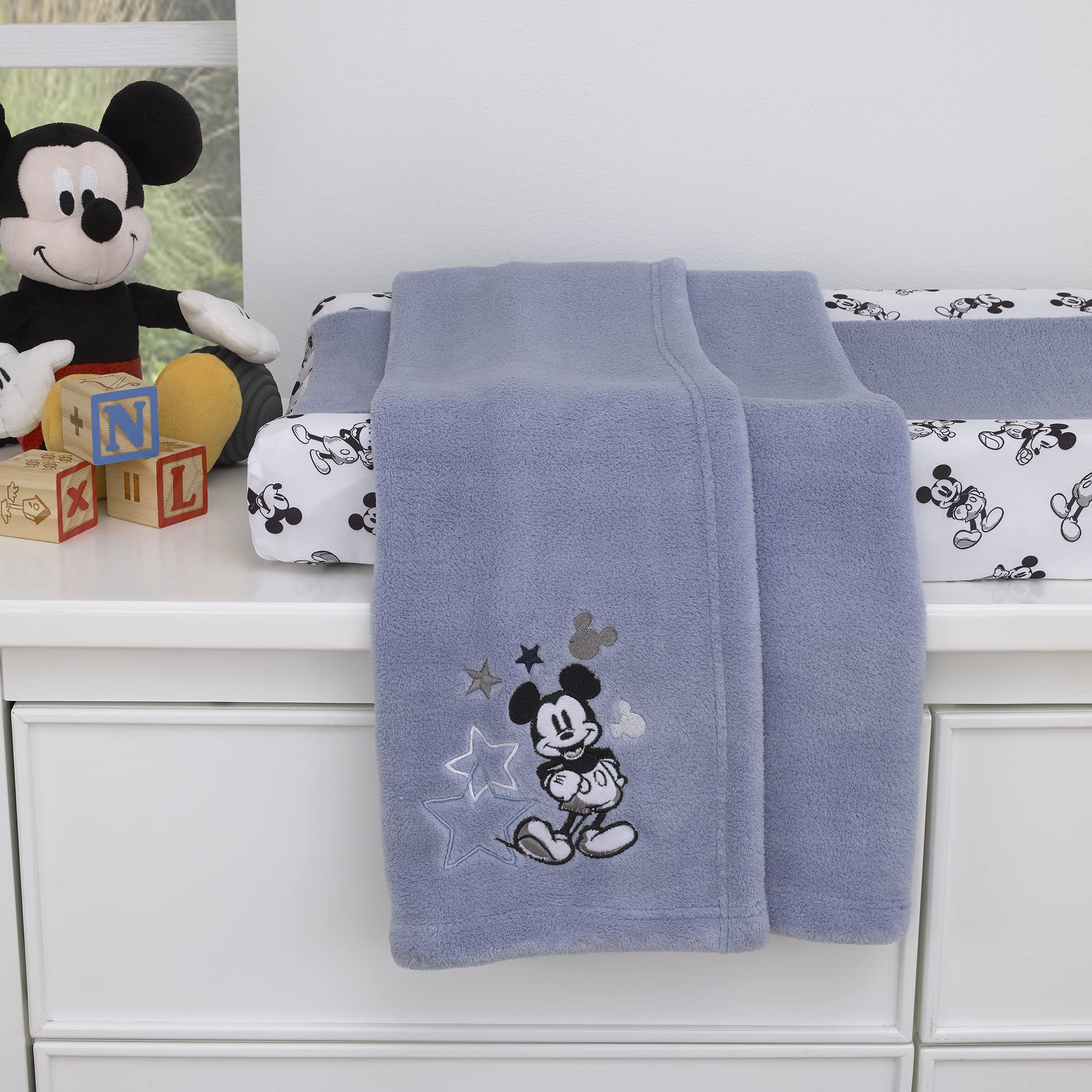 Foto 3 pulgar | Manta Disney Mickey Mouse Timeless Mickey Baby Blue - Venta Internacional