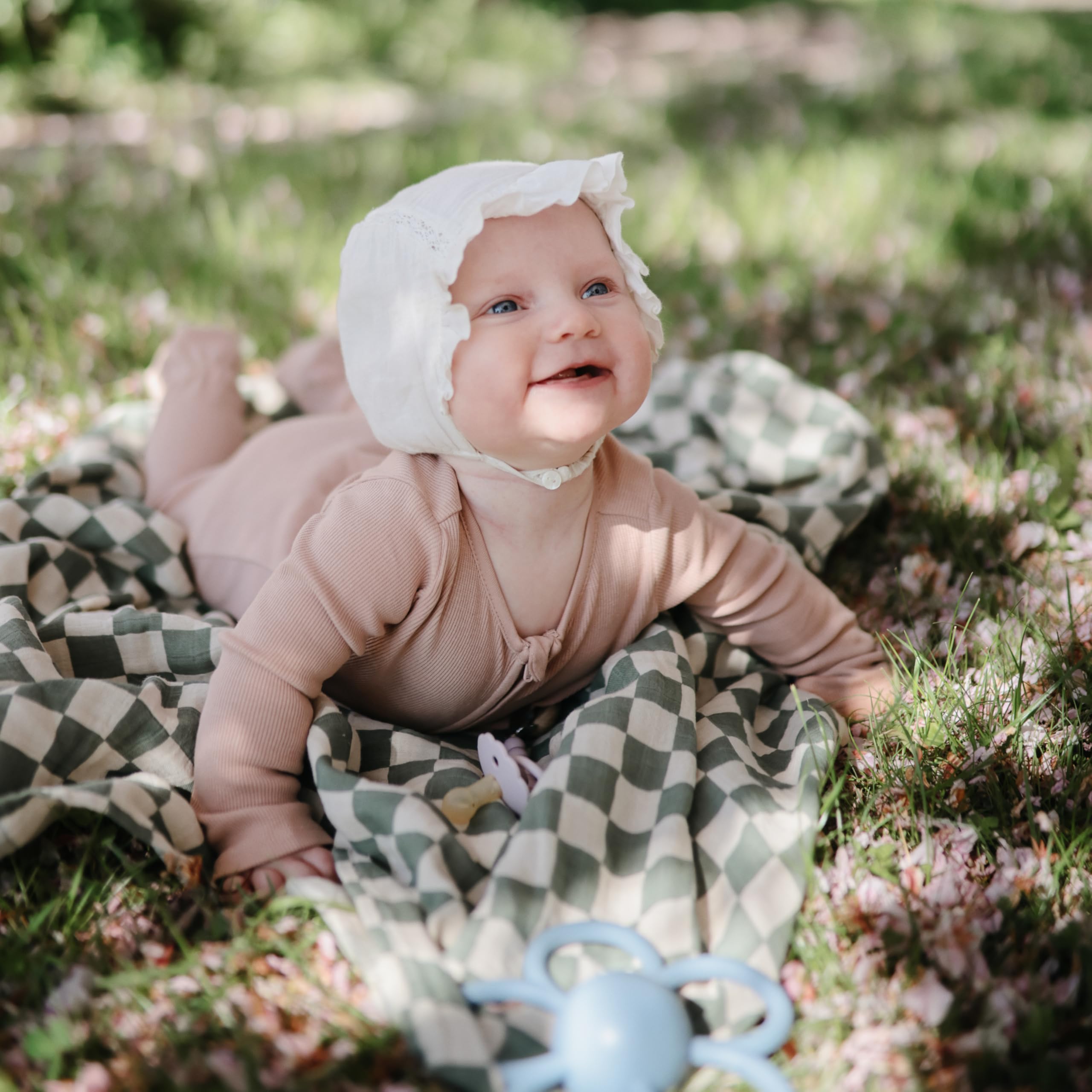 Foto 4 | Manta De Muselina Para Bebés Mushie Olive Check, 100% Algodón Orgánico - Venta Internacional.