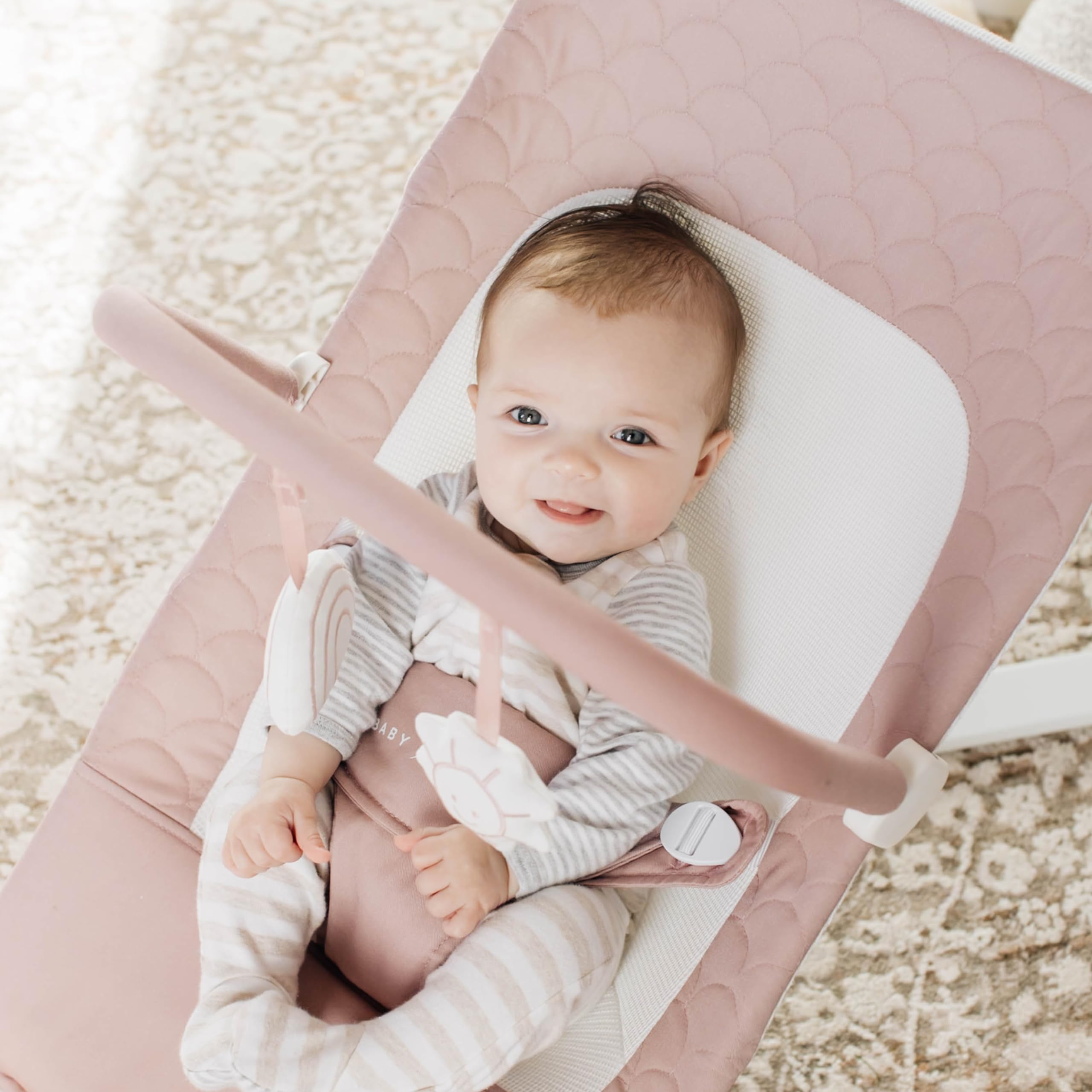 Foto 4 | Hamaca Portátil Baby Delight Alpine Deluxe Organic Rose - Venta Internacional.