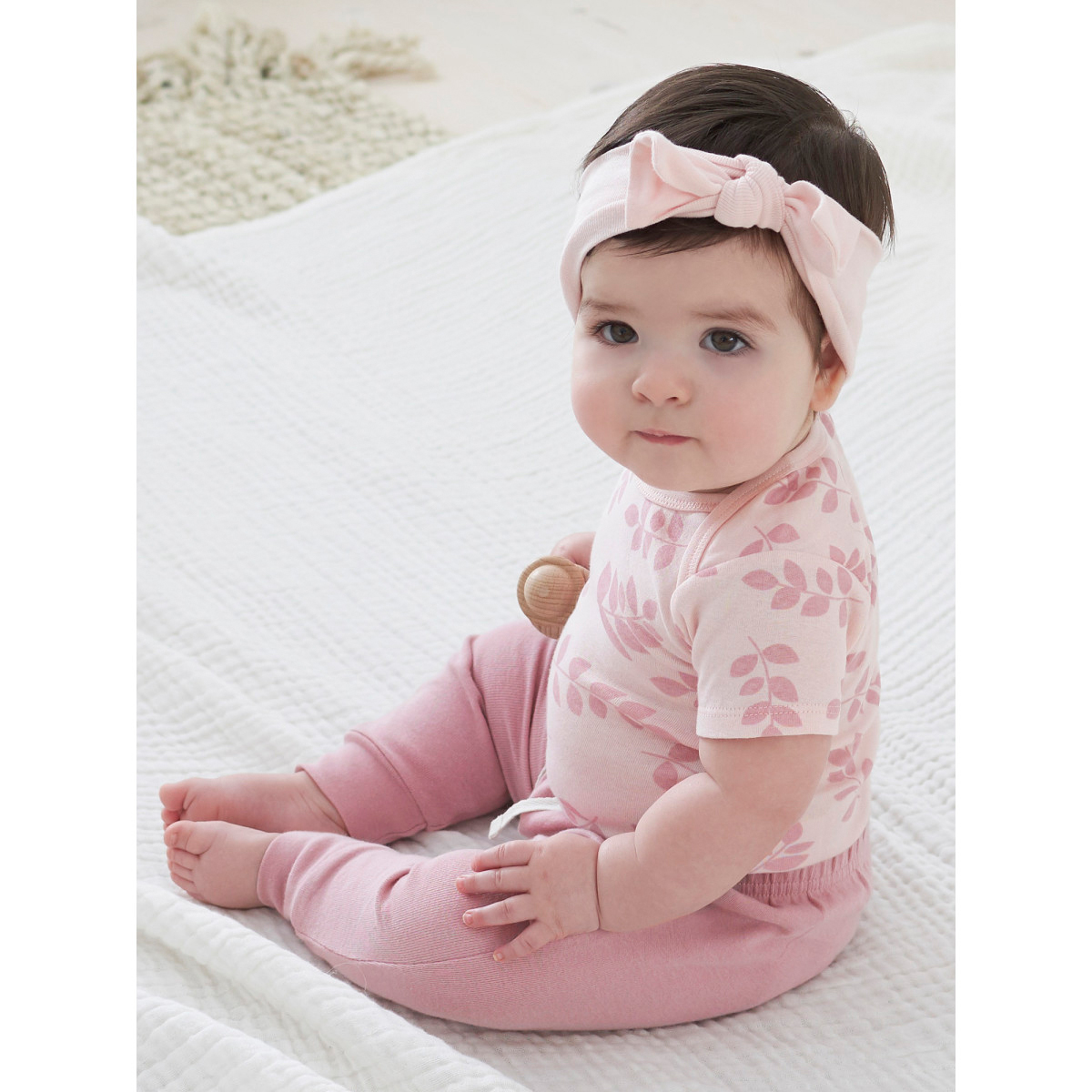 Foto 4 pulgar | Pañalero Modern Moments Rosa Blanco Set 4 Piezas Body Bebé