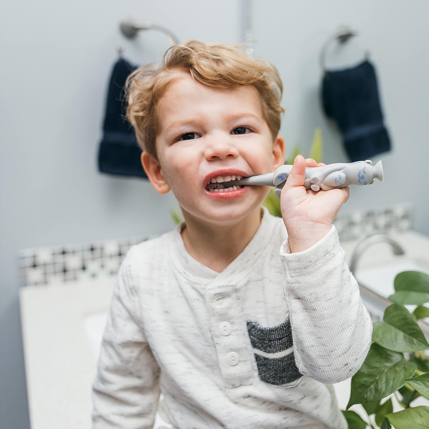 Foto 6 | Cepillo De Dientes Dr. Brown's Otter Para Niños Pequeños, Cerdas Suaves De 1 A 4 Años - Venta Internacional.