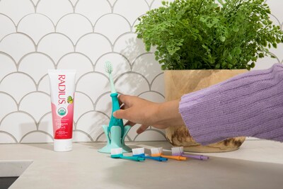 Foto 2 | Pasta De Dientes Radius Usda Organic Kids Dragon Fruit 90 Ml Paquete De 1 - Venta Internacional.
