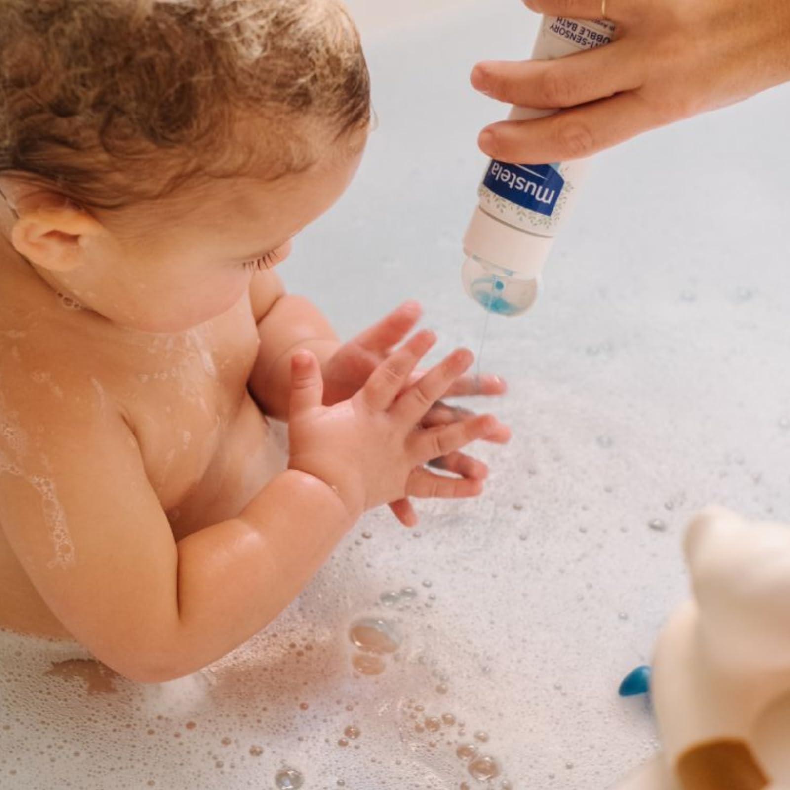 Foto 3 | Baño De Burbujas Mustela Baby Multisensorial Con Aguacate, 200 Ml - Venta Internacional.