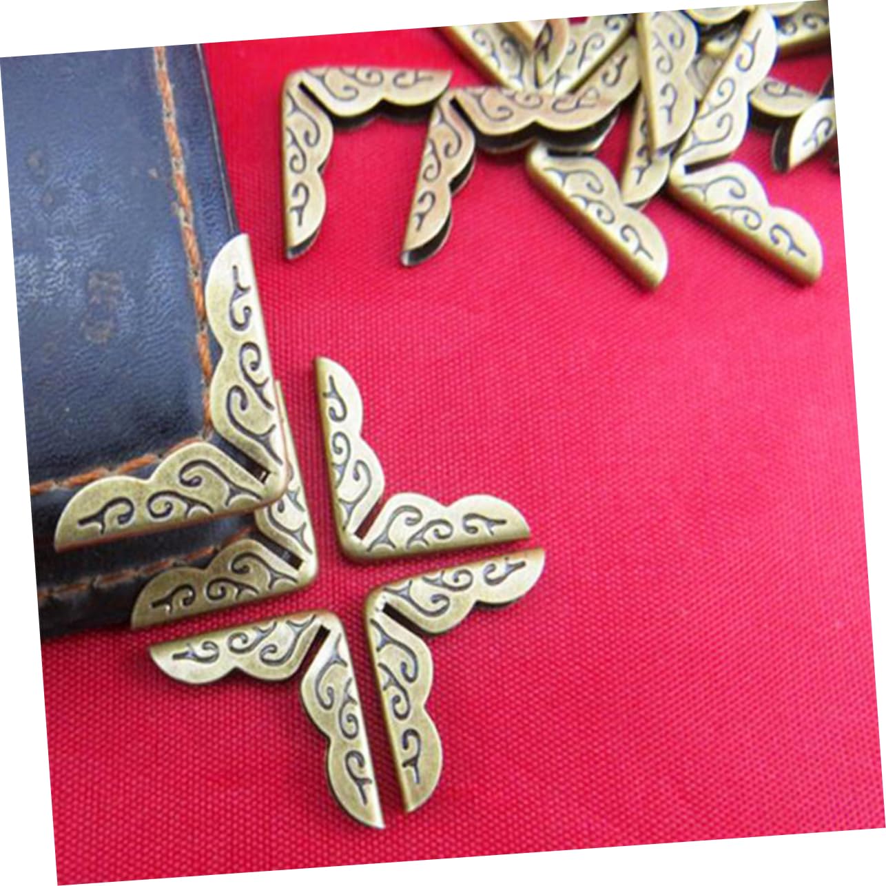 Foto 2 | Protector De Esquinas Nuobesty Para Álbumes De Recortes, Metal, 60 Unidades, 2 X 1,5 X 0,5 Cm - Venta Internacional.
