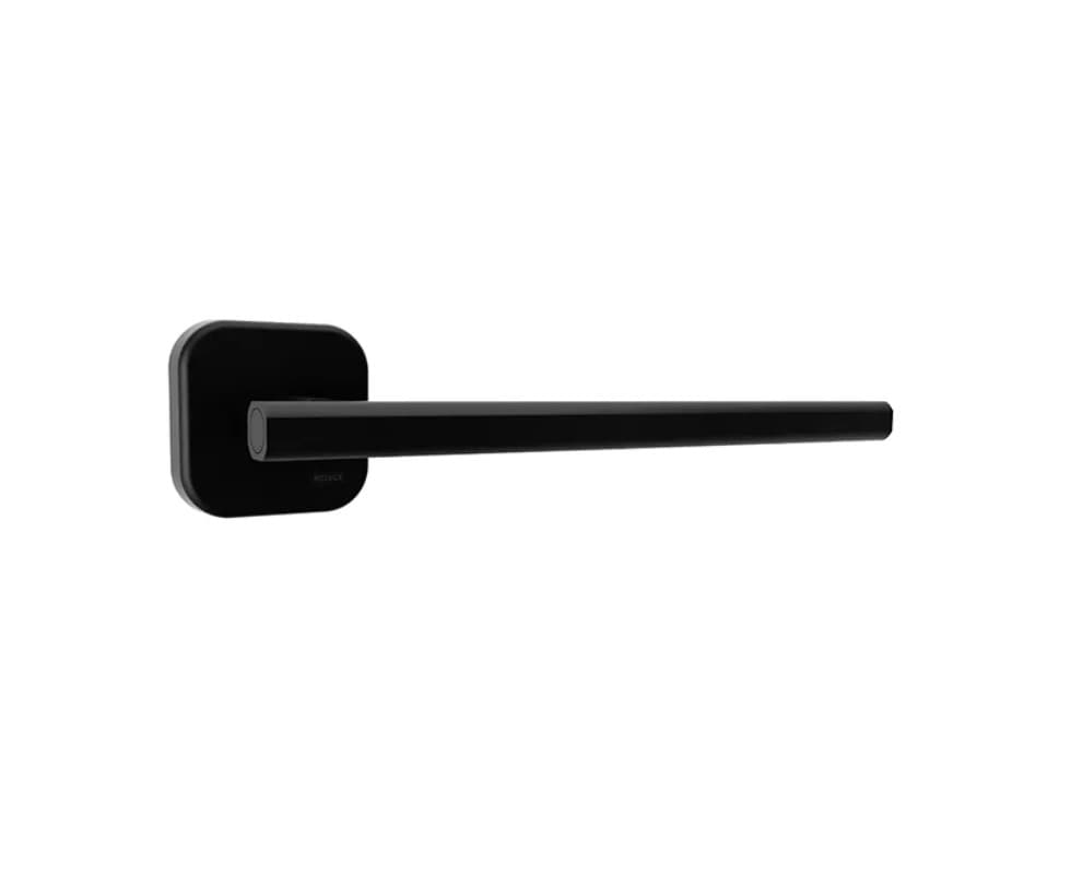 Toallero Corto Helvex Mod. Pia-109-eb Piazza Negro $729
