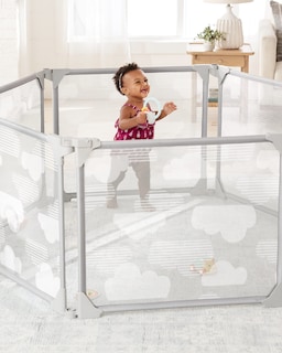 Foto 4 | Carcasa Expandible Playview Skip Hop Baby Gate, Plateada - Venta Internacional.