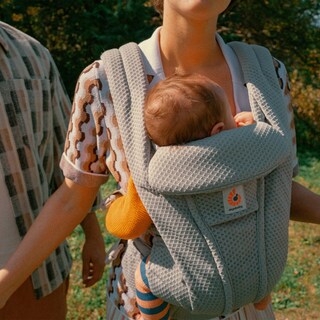 Foto 4 | Portabebés Ergobaby Omni Deluxe Malla Transpirable Beige - Venta Internacional